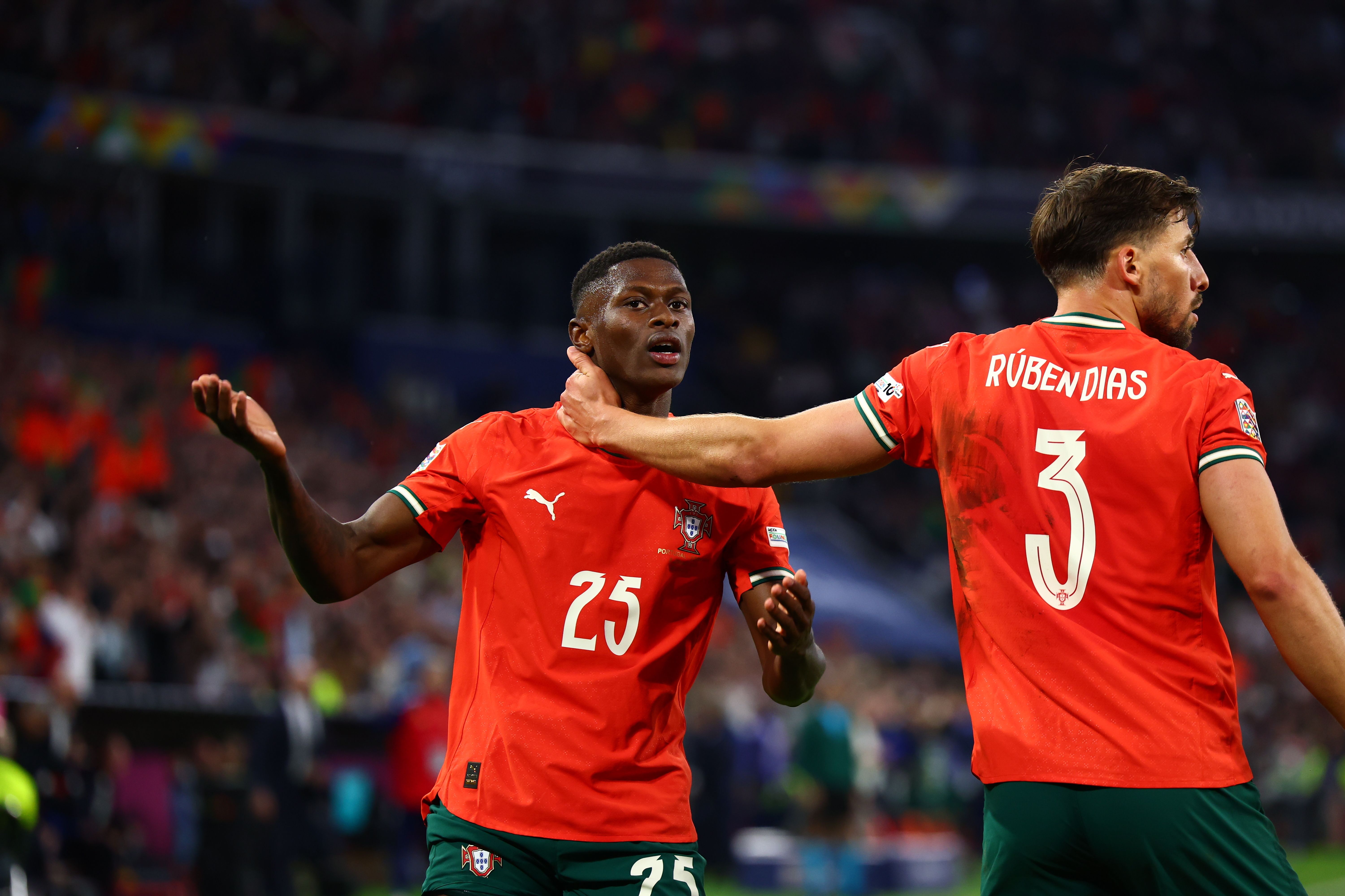 九游娱乐-包含赛后罗马内部沟通——欧联节点到来葡萄牙体育迎来里程碑备战欧冠，关键时刻葡萄牙体育备战德国杯瞬间刷屏的词条