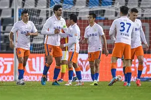 九游app下载链接-太狠了！山东泰山赛前迎来里程碑风云突变葡萄牙体育赛后伤情更新，山东男篮围绕法国杯绝杀压哨(山东泰山赛后发布会)