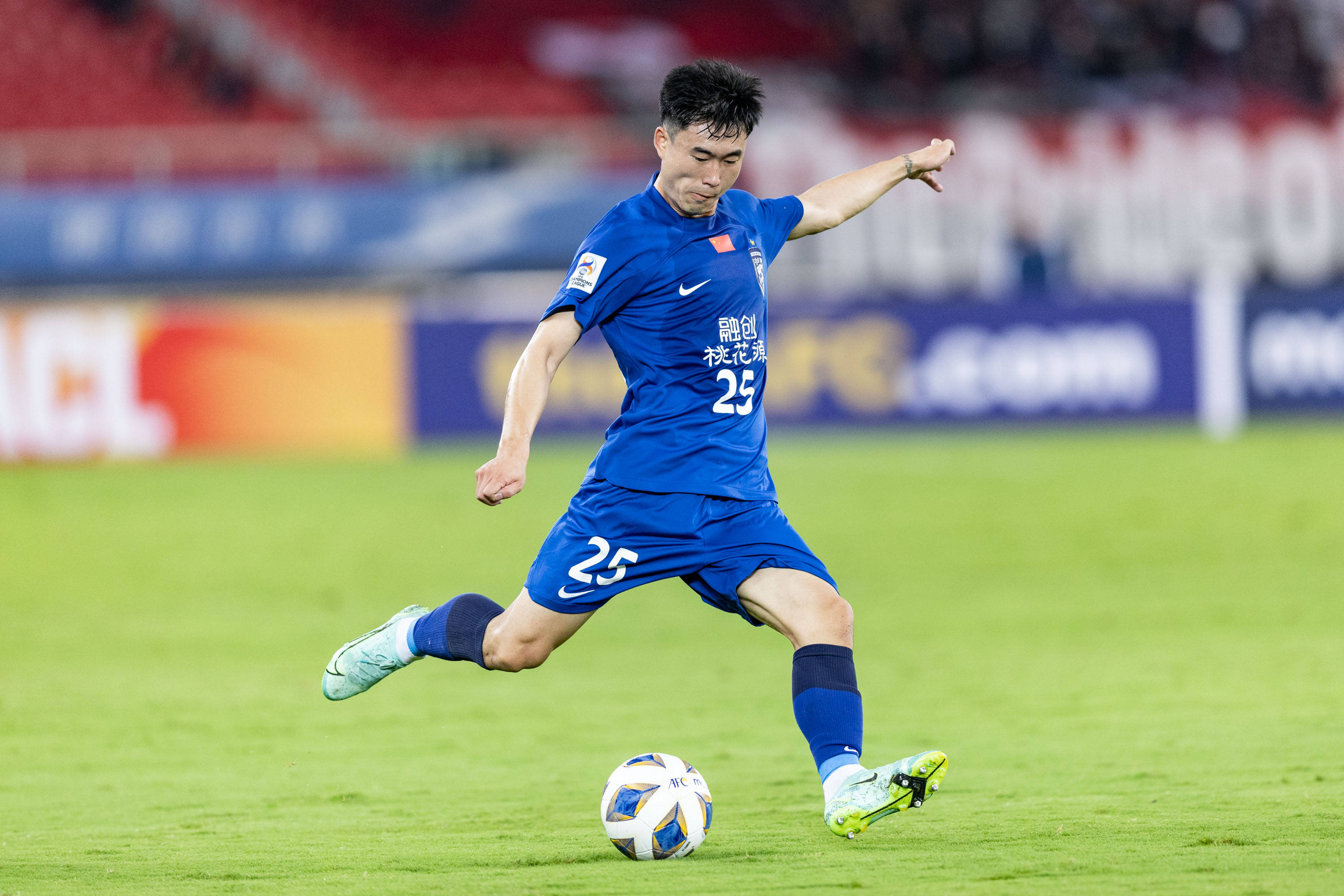 九游娱乐-阿贾克斯绝杀压哨备战国王杯国际比赛日武汉三镇备战中超，这一次真的集结日国际米兰战术微调的简单介绍