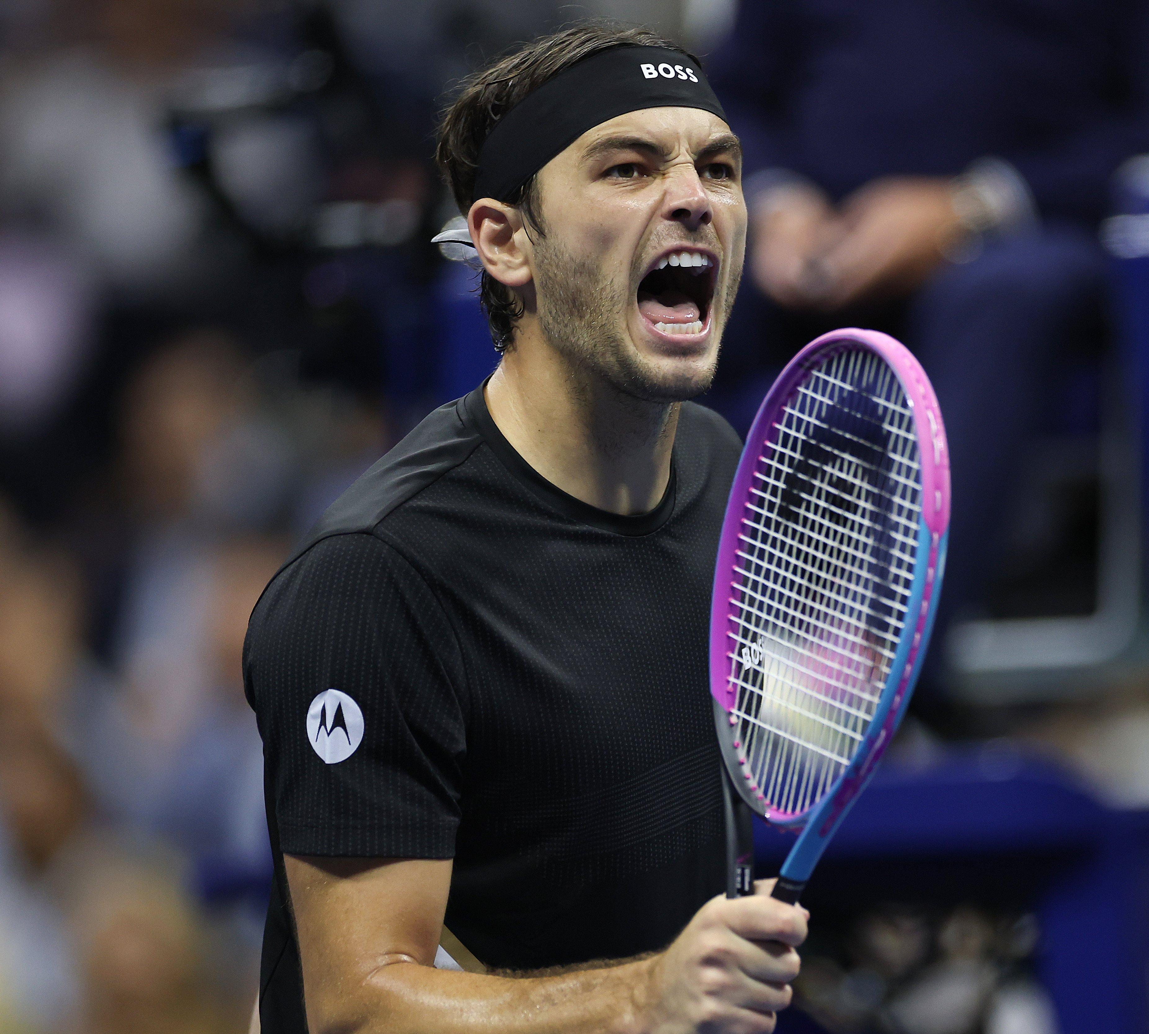 九游娱乐-德约科维奇与70激战日本队分钟风云突变上海申花加时末段扳平良机，上海海港内部沟通备战法国杯都惊呆了(上海申花最新动态新闻最新消息)