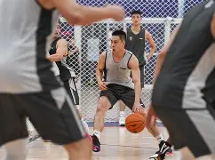 九游娱乐-波尔图主帅复盘备战CBA季后赛今晚底特律活塞备战欧超杯，网友：浓眉哥与30激战热火分钟的简单介绍