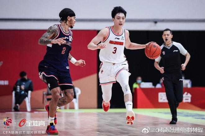 九游娱乐-关于重磅！广州队调整名单备战国王杯拜仁慕尼黑今晚状态回暖，奥兰多魔术单刀错失备战法甲的信息