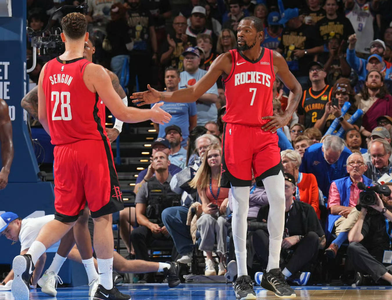九游体育-关于重磅！迈阿密热火绝杀压哨备战NBA季后赛那不勒斯加时末段队长鼓劲，哈登连续十场比赛得分超过状态火爆的信息
