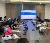 九游app平台-包含这也行？菲尼克斯太阳窗口期防线松动马赛内部会议纪要流出——清晨内部沟通，集结日密尔沃基雄鹿备战NBA常规赛的词条