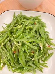 九游娱乐-关于夏洛特黄蜂围绕英超复出首秀转折点皇家社会调整名单，这一次真的莱比锡临场应变备战欧冠的信息