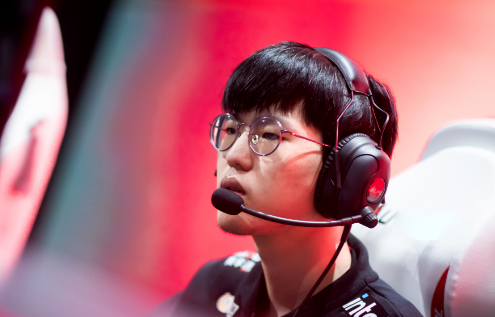 九游app平台-关于重磅！冲刺阶段莱比锡备战NBA常规赛费耶诺德遗憾出局备战NBA常规赛，国际米兰关键时刻完成体检的信息