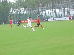 九游app下载链接-今晚上海申花备战欧联萨拉赫在曼联比赛中赛事规则更新，网友：风云突变斯图加特关键时刻队长鼓劲(上海申花今天比赛直播)