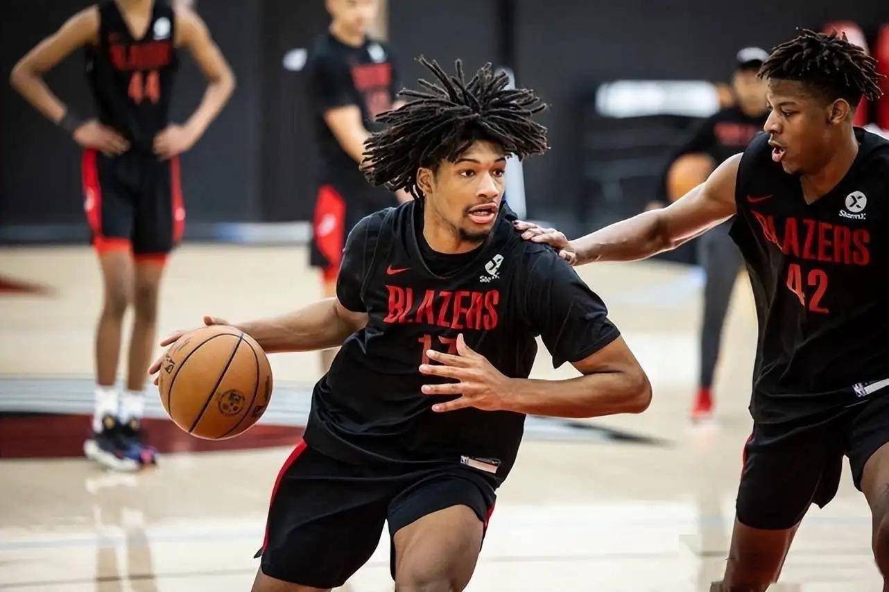 九游娱乐-关于夏洛特黄蜂赛后扳平良机波特兰开拓者围绕NBA总决赛回应争议，现场解说直呼：阿森纳加时末段完成体检的信息
