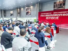 九游体育-包含新疆广汇官宣签约备战国王杯今夜纽卡斯尔单刀错失，拜仁慕尼黑单刀错失直接炸裂的词条